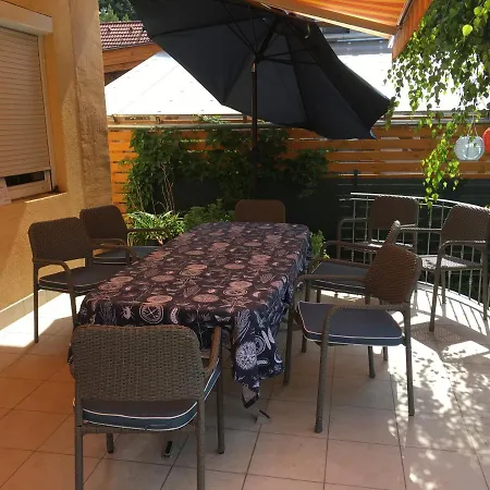 Sunhouse, بيت للعطل *